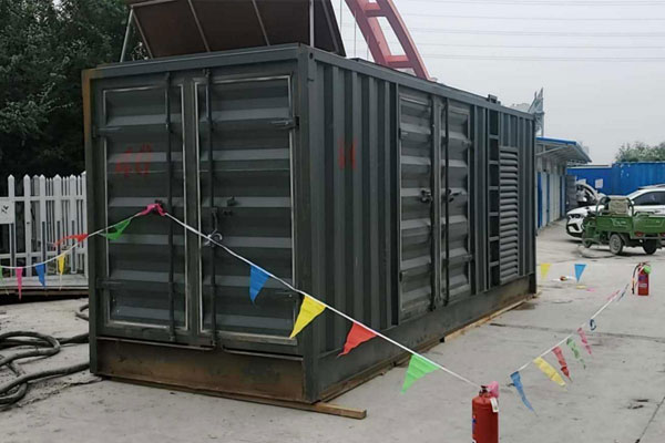 双塔发电机租赁空气滤清器多久更换一次?